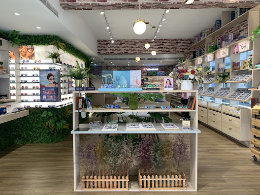 文雄眼鏡 台南中華店